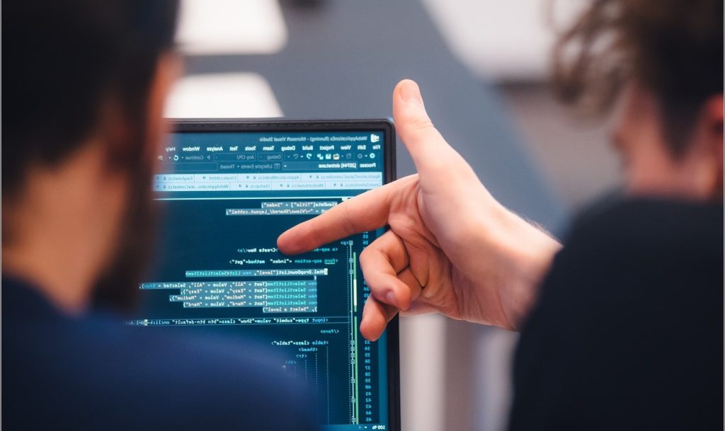 A coleta de dados online se tornou uma das principais ferramentas para empresas, pesquisadores e profissionais de marketing que buscam decisões mais estratégicas e baseadas em evidências.